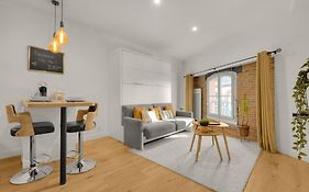Le Floral - Cosy Studio Climatise Avec Parking Prive Et Netflix